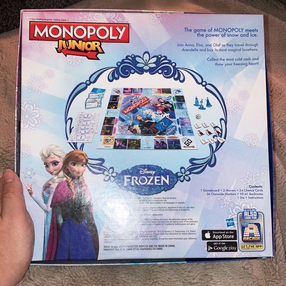 Disney Frozen Monopoly Junior - Picture 2 of 3